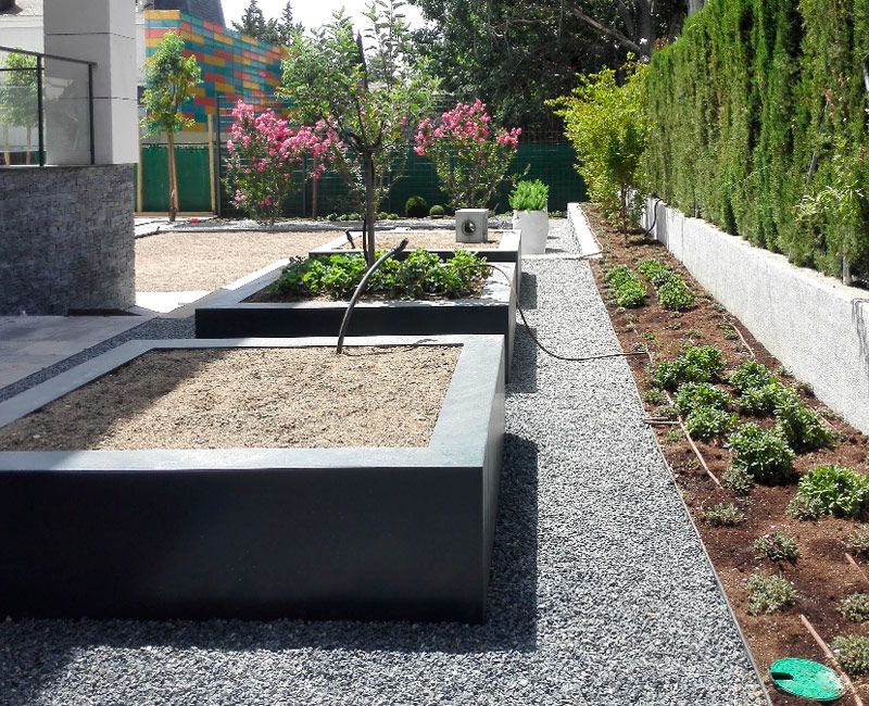 Diseño y decoración de jardines con Cubika