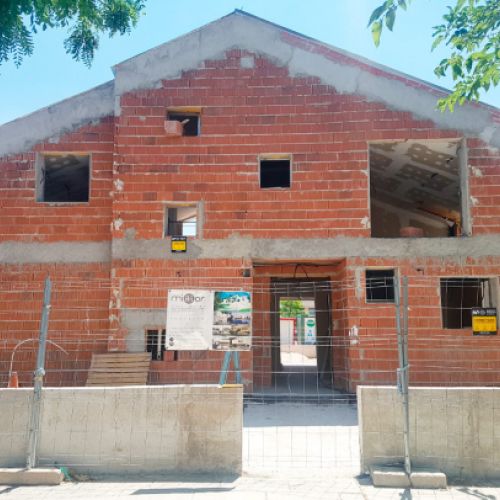 Façade refurbishment in Madrid Norte.
