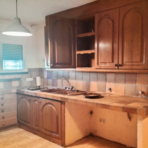 Renovierungsbedürftige Küche in Madrid Norte (vorher).