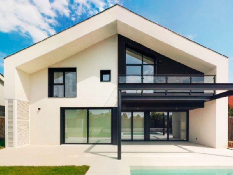 Fachada exterior de vivienda en Madrid Norte