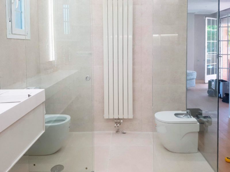 Reforma de baños integral con Cubika