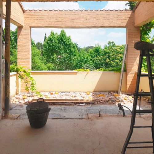 To be reformed gallery in Madrid Norte (before).