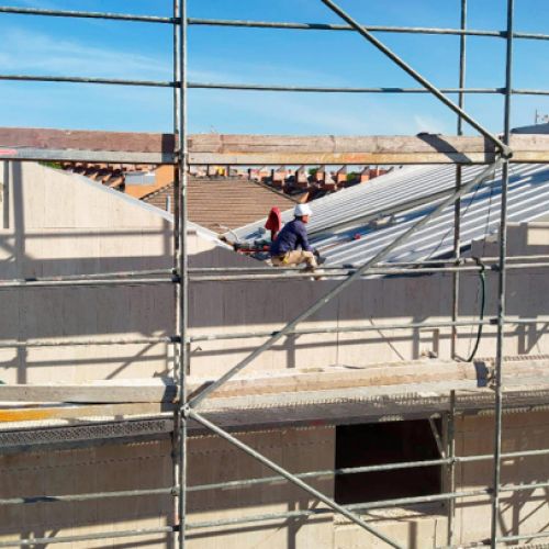 Stone façade construction with Cubika.